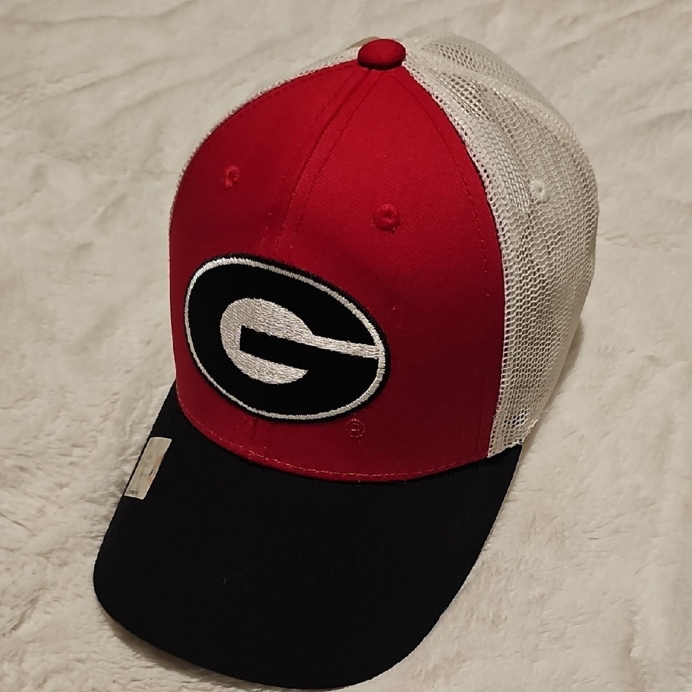 Georgia Bulldog Mesh Ball Cap